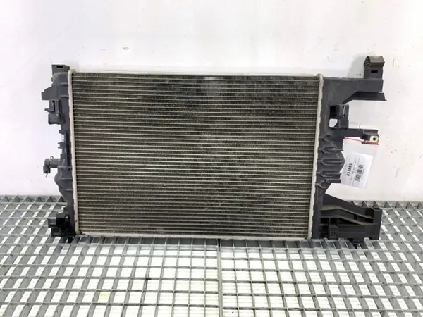 Radiateur d'eau OEM 39074665 pour Opel Astra J 1.4 image 2