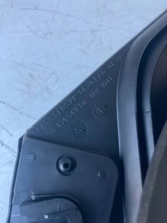 OEM SZYBA TRÓJKĄT DRZWI PRAWY PRZÓD CITROEN C3 III 20ROK image 4