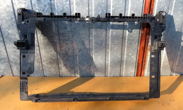 Förstärkningsstång fram OEM 45678567 för VW Taigo image 2