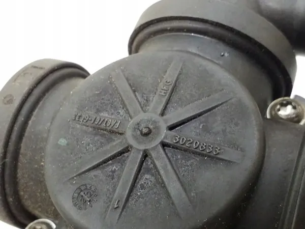 Porsche Taycan Kühlventil OEM 9J1906459A image 4
