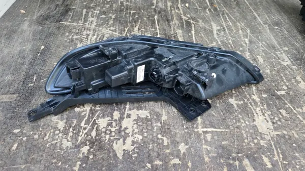 LED DRL rechte Frontleuchte OEM 92208-S Hyundai Santa Fe IV image 3