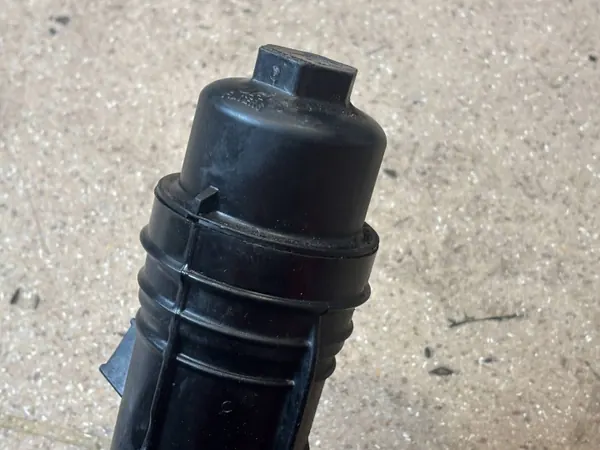 Oljefilterhus OEM 8570063 för BMW 5 G30 7 G11 image 7