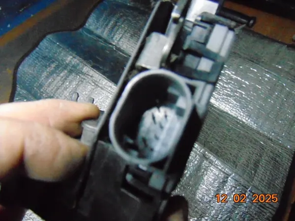 BMW X5 E53 Främre Höger Dörrlås OEM 8402540 image 5