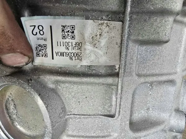 Nissan Hybrid Elmotor OEM 290C06UM0A Begagnad image 7