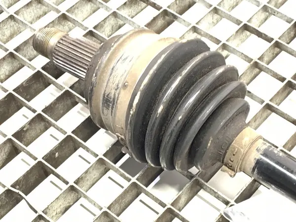 Vänster framaxel BMW E83 2.0 150HK 03-11 image 3