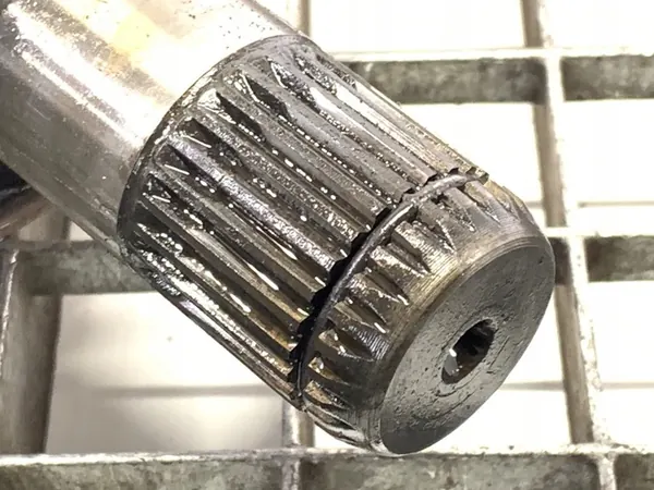 Vänster framaxel BMW E83 2.0 150HK 03-11 image 5