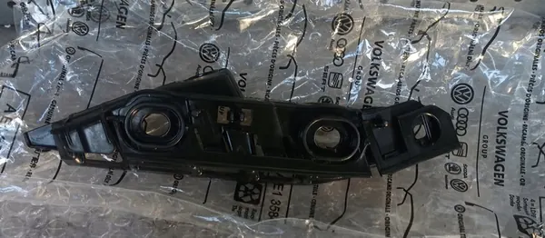 Scivolo di supporto paraurti anteriore sinistro per VW PASSAT 3G B8 image 2