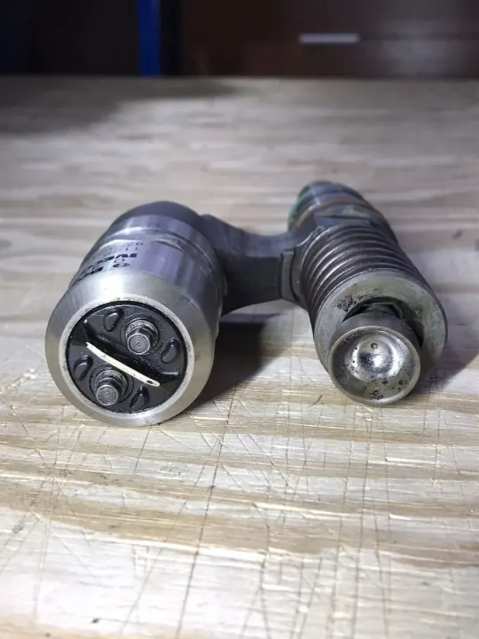Bosch 0 414 700 006 Inyector de combustible usado (PDE) image 5