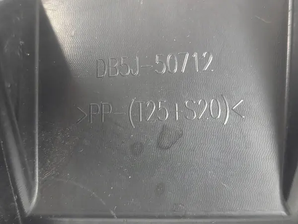 Mazda OE DB5J-50712 stötfångargrill image 7