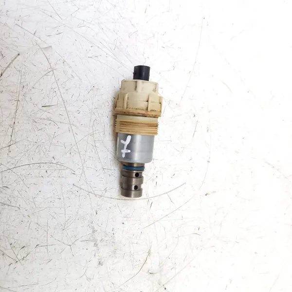 Válvulas Mercedes-Benz OEM A6511800315 - Usado image 7