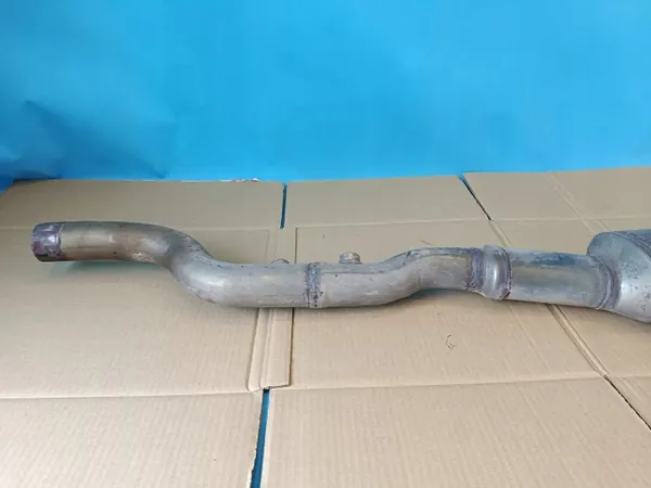 OEM 05L131855R 05L131701AB Skoda Superb 3 Catalizador image 3