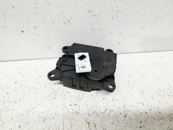 Válvula de control de calefacción OEM 277316UA0A - Nissan Qashqai II image 2