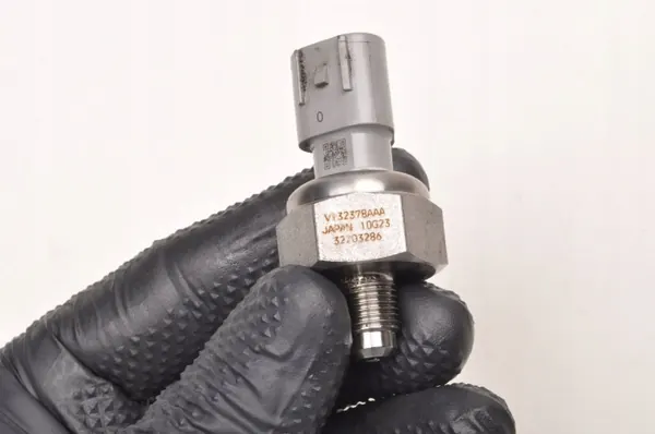 Sensor pressão combustível OEM 32203286 para Volvo image 3