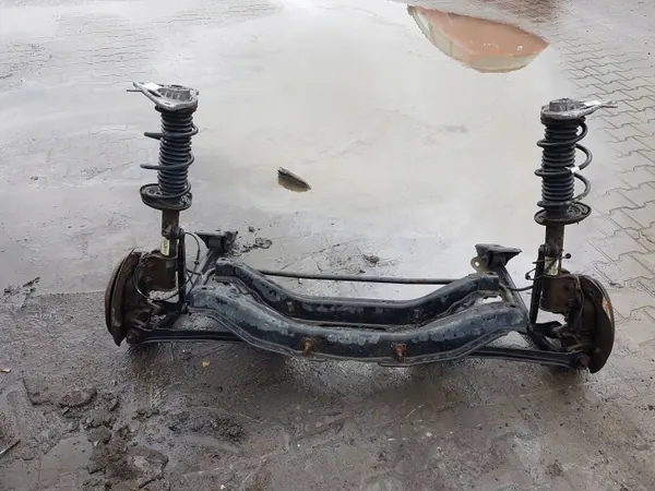 Fiat OE TOC50104 Viga Suspensión Trasera image 2
