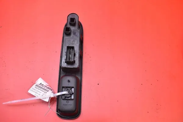 Raam Bediening Paneel Citroen C3 Picasso 12-16 OEM 96636185XT image 7