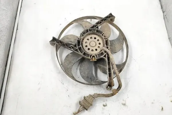 Framstötfångare SEAT LEON 1.9L Diesel 2002 OEM 1C0121209 image 3