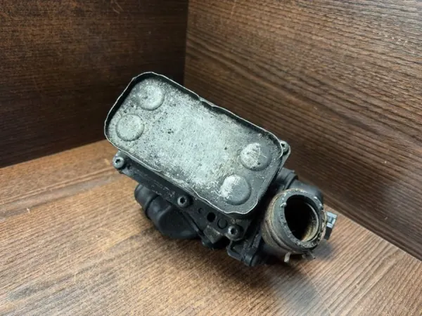 Base de filtre à huile Renault Espace IV OEM 8200781898 image 7