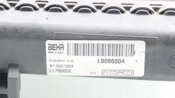 Radiador de Agua Fiat Qubo Fiorino Nemo 1.3 M-JET OEM 51780659 image 5