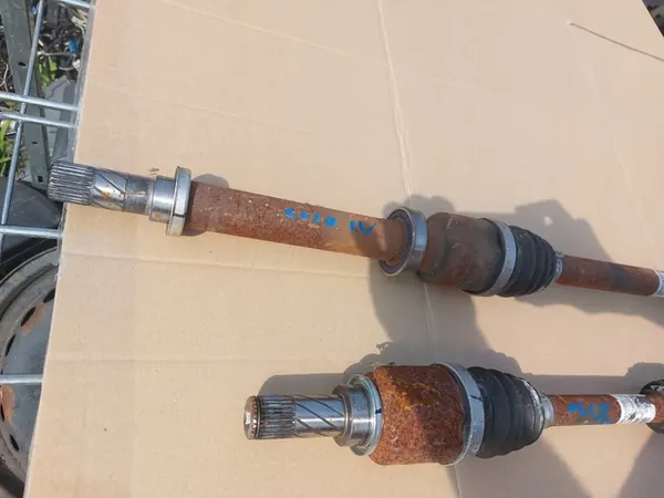 Drivaxel Renault Clio IV Captur image 4