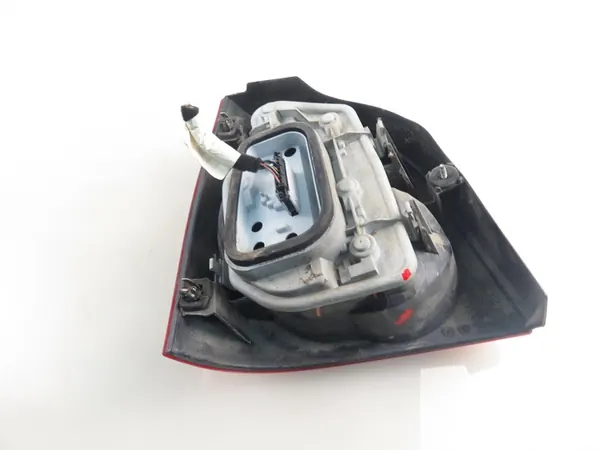 Luz trasera derecha VW Polo IV (9N_) 6Q6945112A image 5