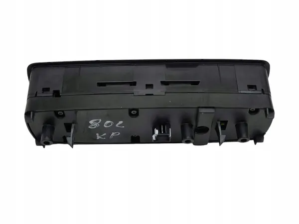 Mercedes-Benz A W169 2008 Voorlinkse raamknoppen OEM image 6