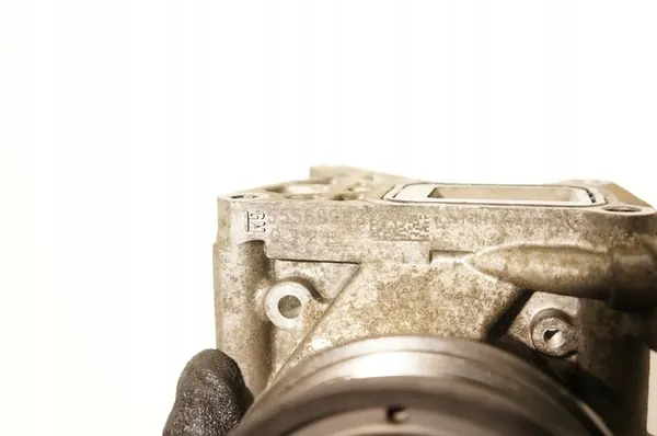 Vattenpump Opel Insignia Astra K 1.6 CDTI B16 55569983 image 4