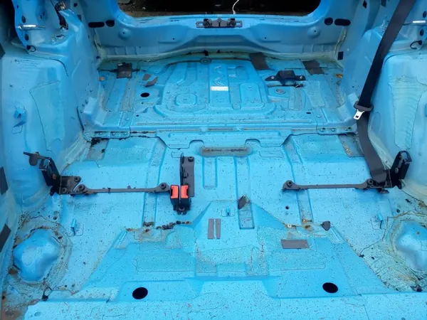 FORD FOCUS MK3 RS Rear Floor Panel image 4