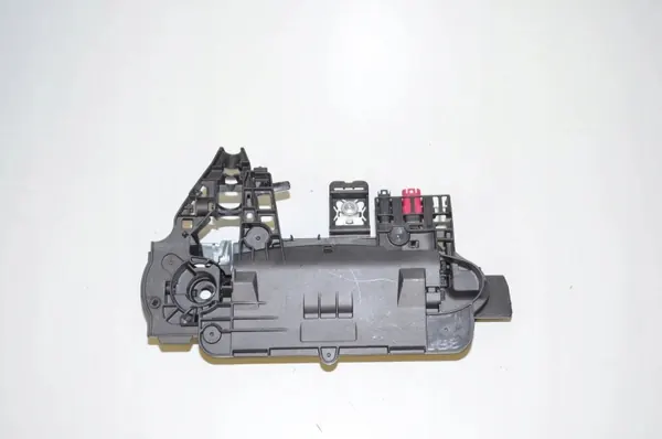 Marco de manilla BMW OEM 51215A68EF4 - Delantera derecha image 3