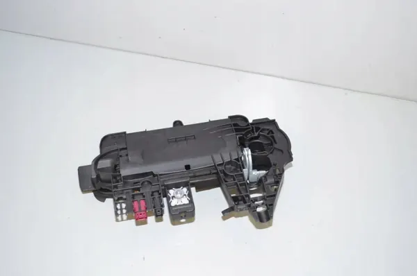 Marco de manilla BMW OEM 51215A68EF4 - Delantera derecha image 4
