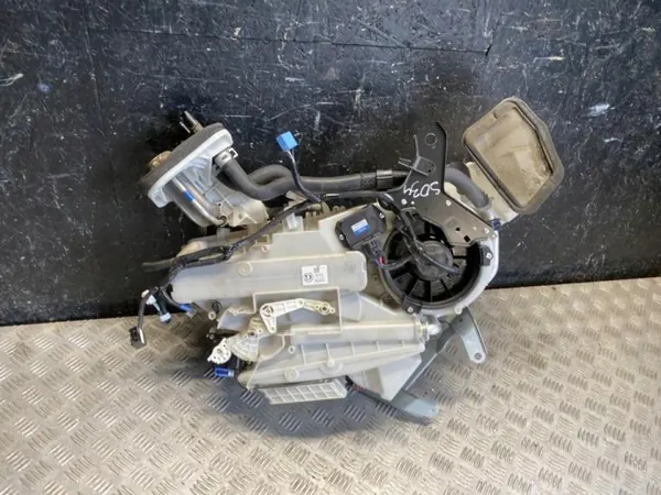 Gebläsegehäuse Toyota OEM 87030-60100 Gebraucht image 2