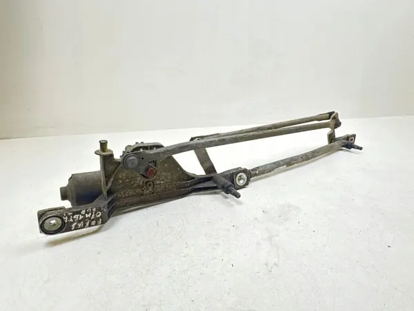 2007 Ford Focus Pyyhkijämekanismi moottorilla BP4K67340 image 3