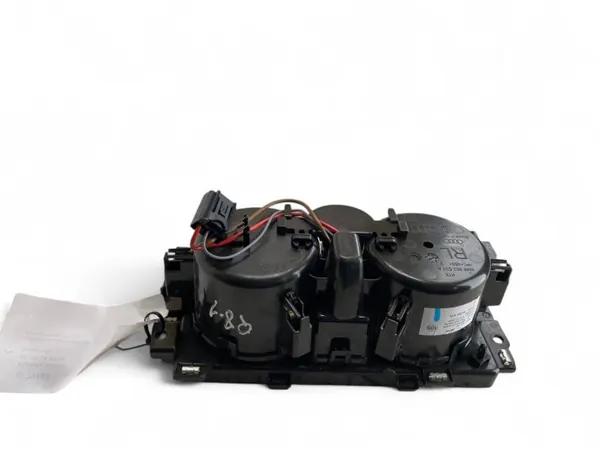 Sujetacopas Audi Q8 OEM 4M8862533A Salpicadero image 10