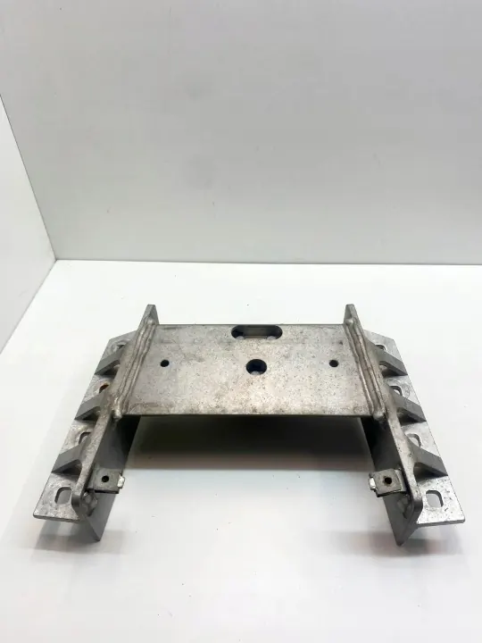 Mercedes-Benz Växellådsstöd OEM 2312401002 Begagnad image 5
