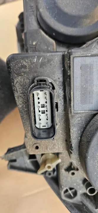 Faros derecho Ford Transit Courier Tourneo JT76 image 8