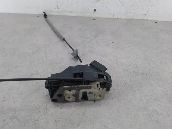 Vordertürschloss rechts Volvo V60 image 7