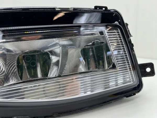Phare Halogène Gauche Avant VW Passat B8 OEM 3G0941699 image 4