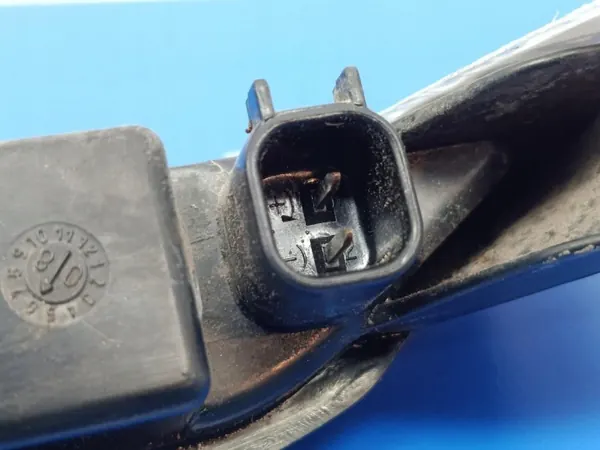 Tredje Bromsljus Dodge Caliber OEM 05303754AE image 3
