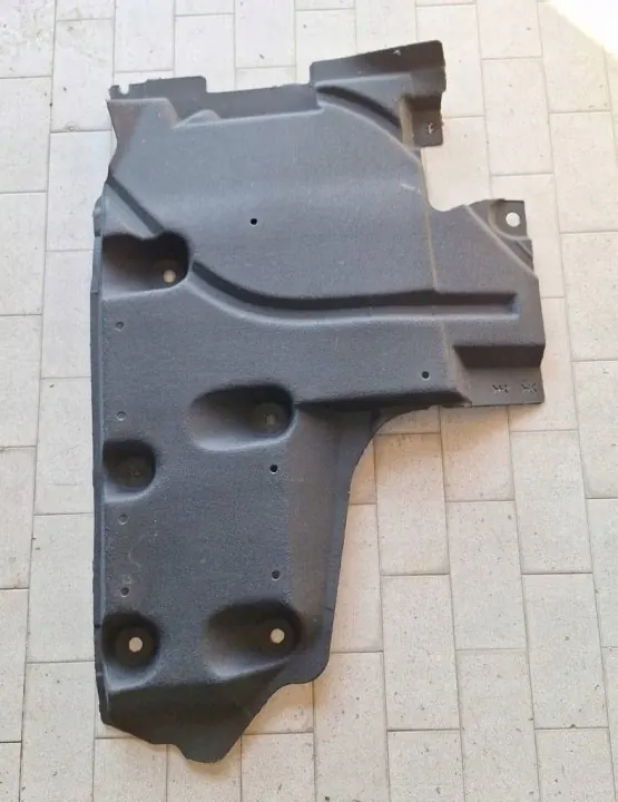 OEM 748R20568R Bouclier Sous-Caisse Dacia Duster III image 2