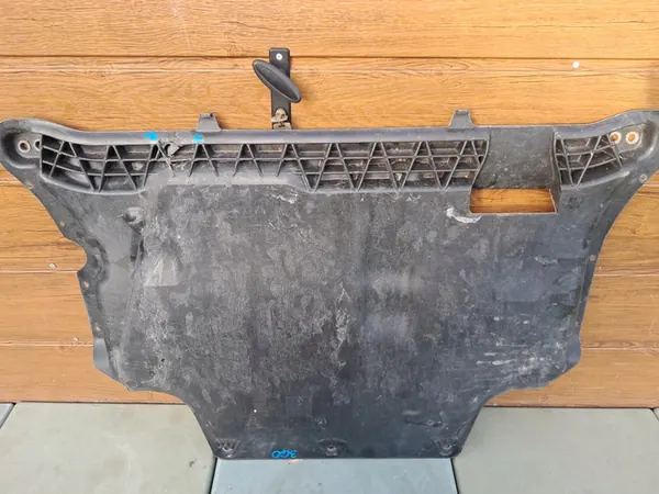 Framotorhuv VW Passat B8 3Q0825902B 3Q0825901B image 4