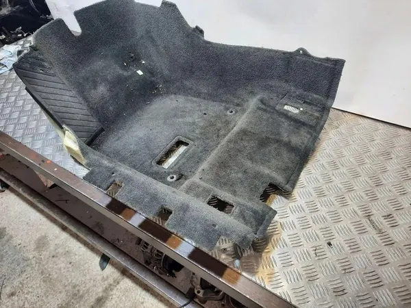 Tapete dianteiro esquerdo Audi A8 D4 4H1863709 image 1