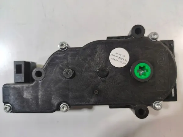 Tesla Model S Baklucka Aktuator 1003549-00-D image 4