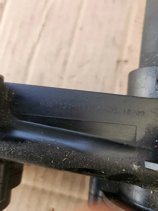 Carcasa de termostato VW Skoda Seat 1.4 TSI TFSI image 3