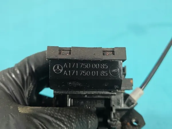Fecho de porta-malas OEM A1717500085 para Mercedes W203 Sedã image 7