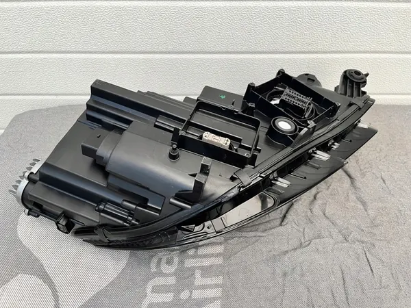 AUDI A4 S4 B9 Faro Izquierdo Full LED Matrix 8W0941783 image 3