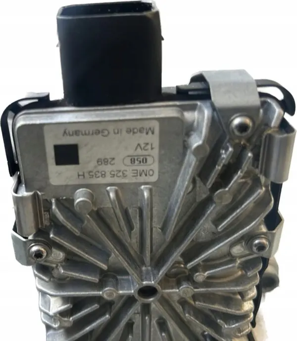 Porsche Taycan Getriebe OEM 72460485 - Original Gebraucht image 6