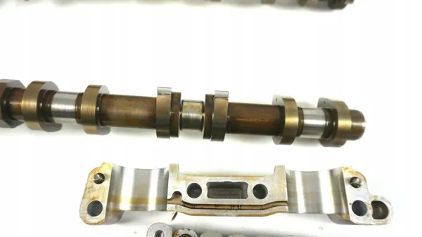 Árbol de levas OEM 24100-2B010 para Hyundai/Kia 1.6 16V image 6