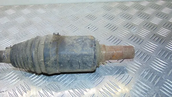 Eixo dianteiro esquerdo Mercedes W169 2.0D A1693701572 image 3