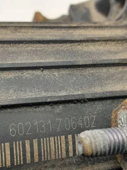 Pompe à essence VW GOLF PLUS 1.6L essence 06A959253E image 3