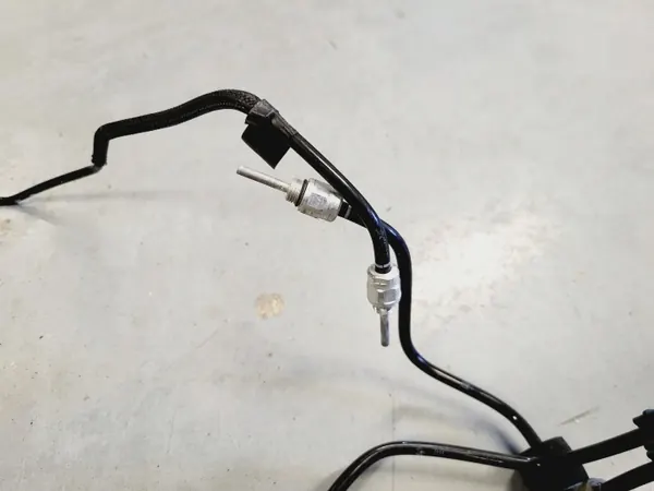 Luftfederungsventil OEM M8E2 684 hinten Range Rover Sport image 4