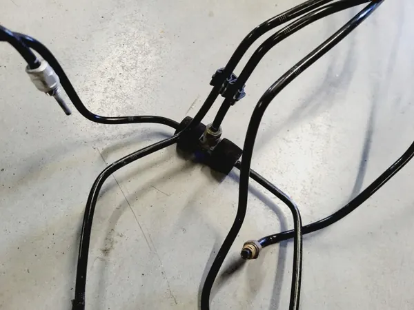Luftfederungsventil OEM M8E2 684 hinten Range Rover Sport image 5